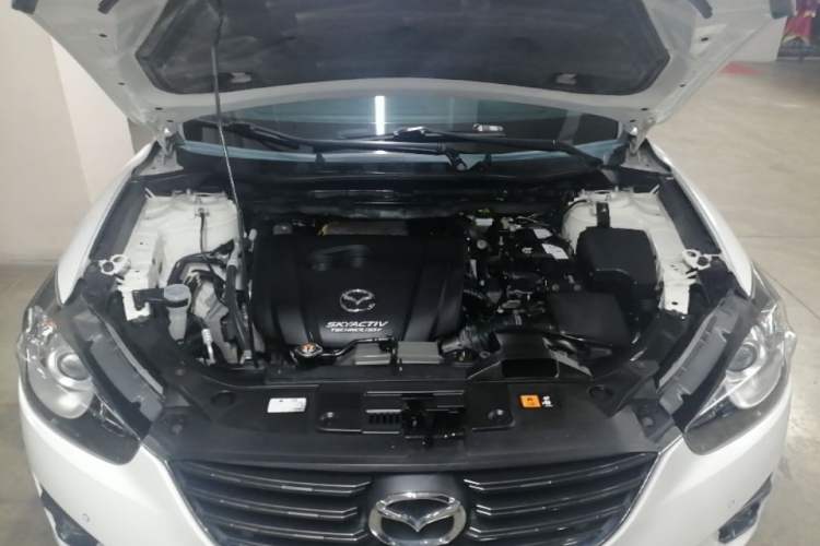 Used Mazda CX-5 2015 2.0L Automatic Two-Wheel Drive Urban Version Engine Bay