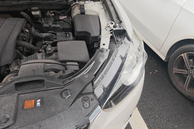 Used Mazda CX-5 2015 2.0L Automatic Two-Wheel Drive Urban Version Engine Bay Left