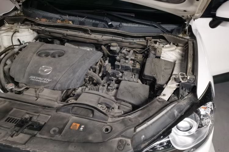 Used Mazda CX-5 2015 2.0L Automatic Two-Wheel Drive Urban Version Engine Bay Left