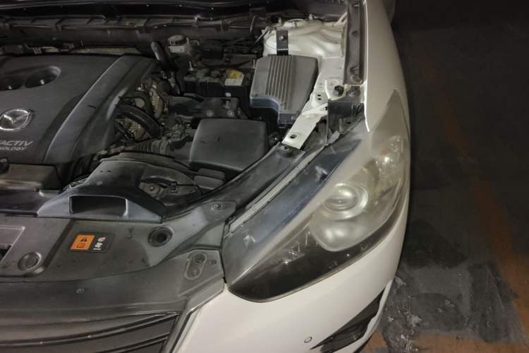 Used Mazda CX-5 2015 2.0L Automatic Two-Wheel Drive Urban Version Engine Bay Left