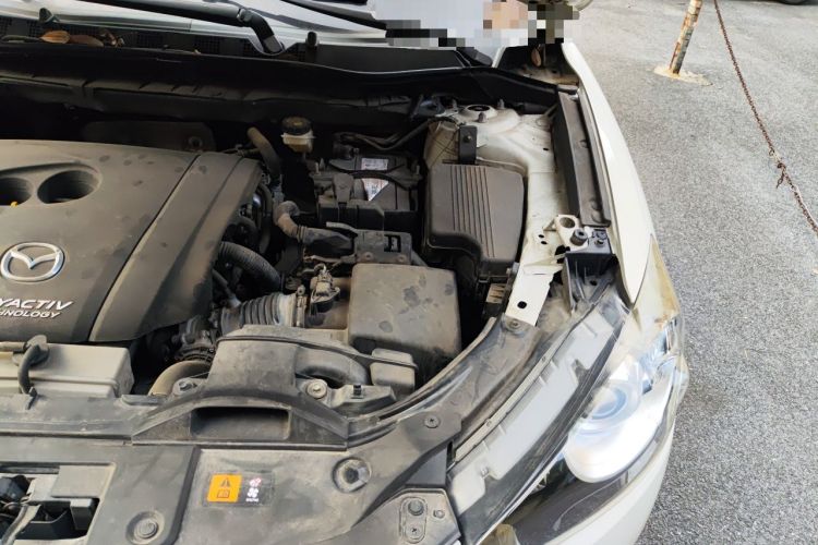 Used Mazda CX-5 2015 2.0L Automatic Two-Wheel Drive Urban Version Engine Bay Left