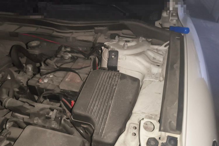 Used Mazda CX-5 2015 2.0L Automatic Two-Wheel Drive Urban Version Engine Bay Left