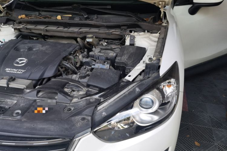 Used Mazda CX-5 2015 2.0L Automatic Two-Wheel Drive Urban Version Engine Bay Left