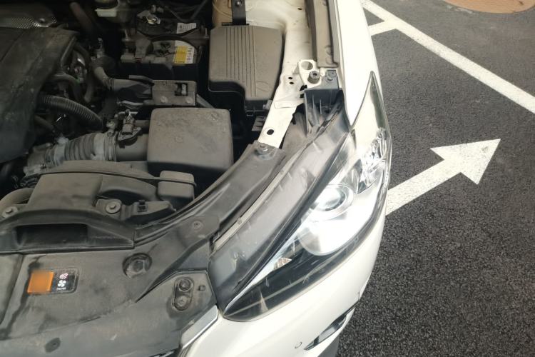Used Mazda CX-5 2015 2.5L Automatic 4x4 Prestige Edition Engine Bay Left