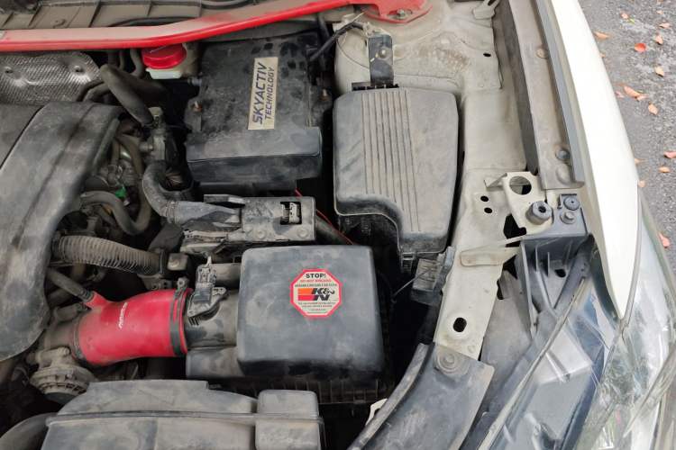 Used Mazda CX-5 2015 2.5L Automatic 4x4 Flagship Model Engine Bay Left