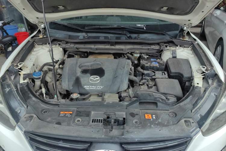 Used Mazda CX-5 2015 2.0L Automatic Two-Wheel Drive Urban Version Engine Bay