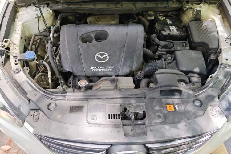 Used Mazda CX-5 2015 2.0L Automatic Two-Wheel Drive Urban Version Engine Bay