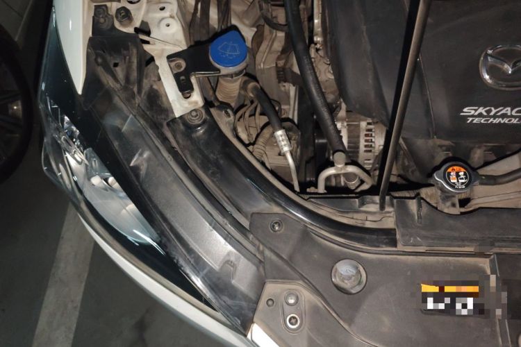Used Mazda CX-5 2015 2.0L Automatic Two-Wheel Drive Urban Version Engine Bay Right