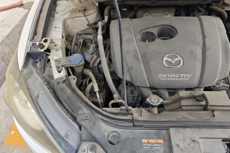 Used Mazda CX-5 2015 2.0L Automatic 2WD Comfort Edition Engine Bay Right
