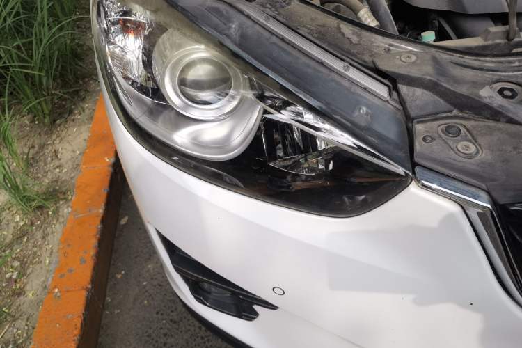 Used Mazda CX-5 2015 2.5L Automatic 4x4 Prestige Edition Engine Bay Right