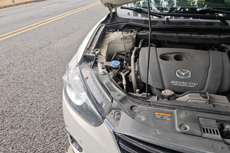 Used Mazda CX-5 2015 2.5L Automatic 4x4 Prestige Edition Engine Bay Right