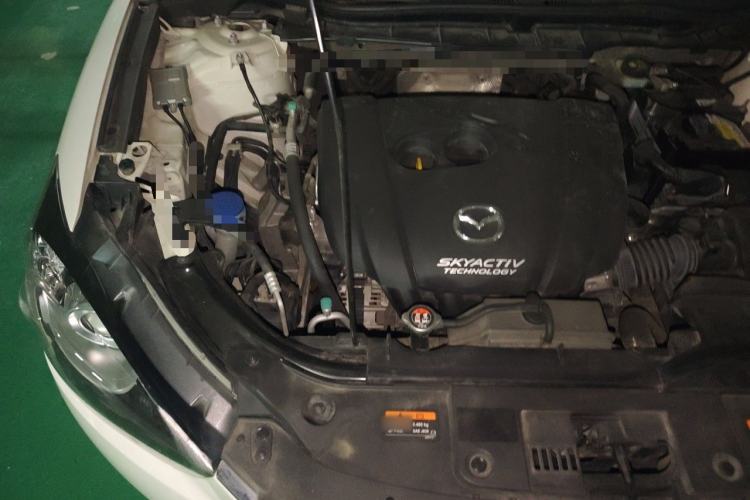 Used Mazda CX-5 2015 2.0L Automatic Two-Wheel Drive Urban Version Engine Bay Right