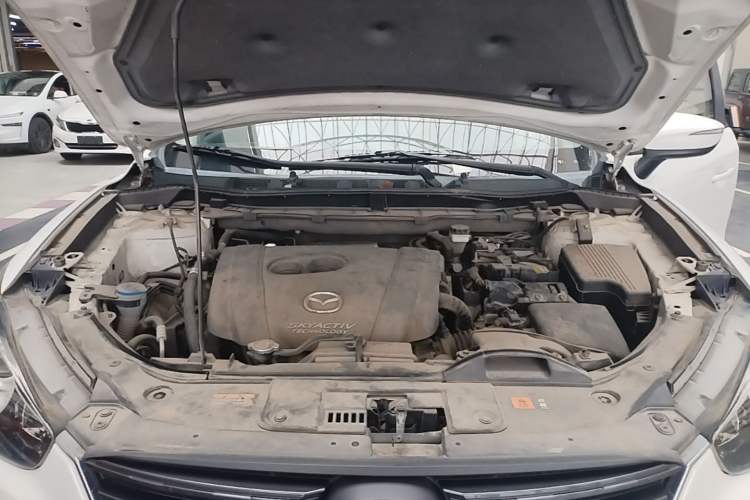 Used Mazda CX-5 2015 2.0L Automatic Two-Wheel Drive Urban Version Engine Bay