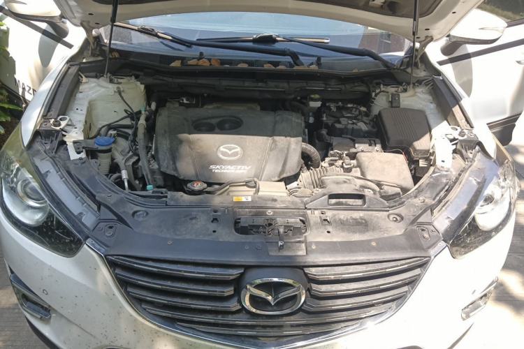 Used Mazda CX-5 2015 2.0L Automatic Two-Wheel Drive Urban Version Engine Bay