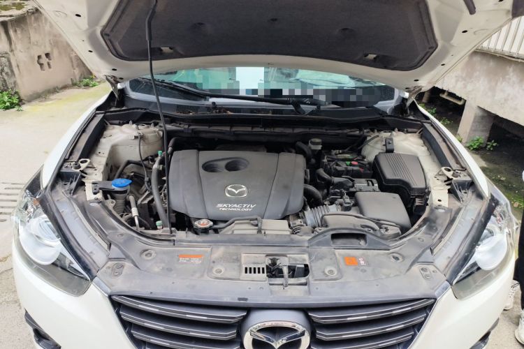 Used Mazda CX-5 2015 2.0L Manual Two-Wheel Drive Comfort Version Engine Bay