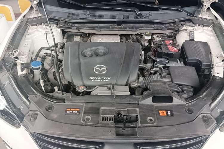 Used Mazda CX-5 2015 2.0L Automatic Two-Wheel Drive Urban Version Engine Bay