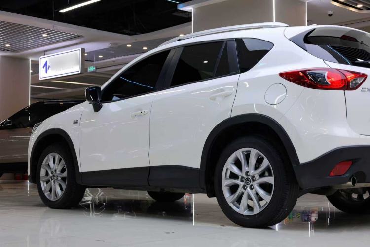 Used Mazda CX-5 2015 2.5L Automatic 4x4 Prestige Edition Exterior 10