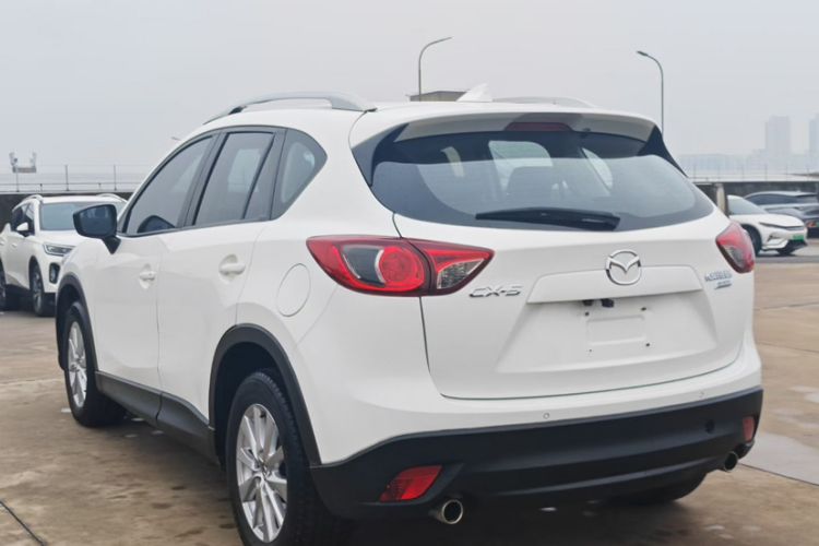 Used Mazda CX-5 2015 2.0L Automatic Two-Wheel Drive Urban Version Exterior 2