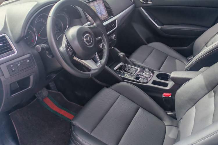 Used Mazda CX-5 2015 2.0L Automatic Two-Wheel Drive Urban Version Exterior 3