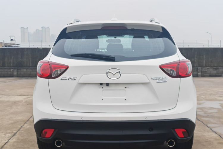 Used Mazda CX-5 2015 2.0L Automatic Two-Wheel Drive Urban Version Exterior 3