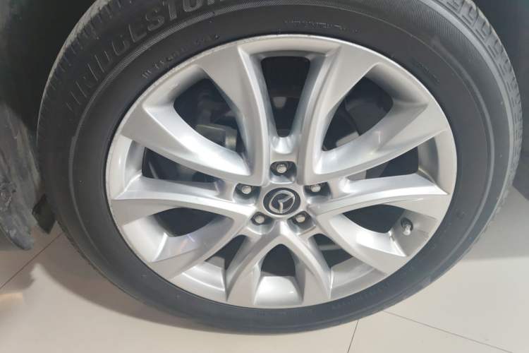 Used Mazda CX-5 2015 2.5L Automatic 4x4 Prestige Edition Exterior 4