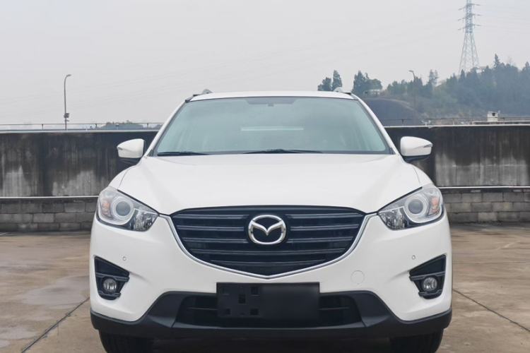 Used Mazda CX-5 2015 2.0L Automatic Two-Wheel Drive Urban Version Exterior 5