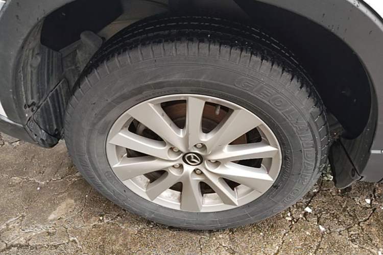 Used Mazda CX-5 2015 2.0L Automatic 4x4 Luxury Edition Exterior 5