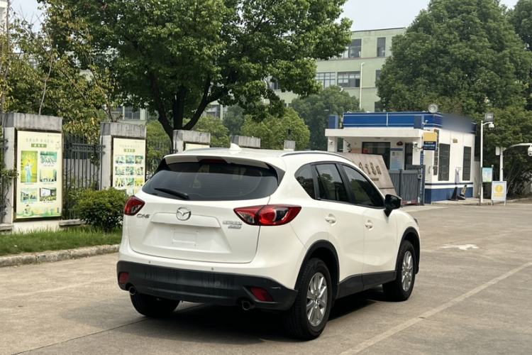 Used Mazda CX-5 2015 2.0L Manual Two-Wheel Drive Comfort Version Exterior 6