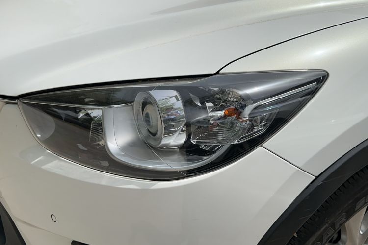Used Mazda CX-5 2015 2.0L Automatic Two-Wheel Drive Urban Version Exterior 6