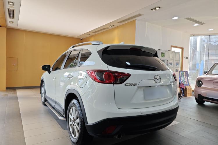 Used Mazda CX-5 2015 2.0L Automatic Two-Wheel Drive Urban Version Exterior 6