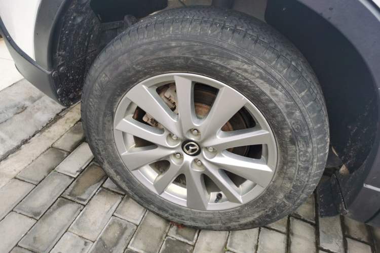 Used Mazda CX-5 2015 2.0L Automatic 2WD Comfort Edition Exterior 8