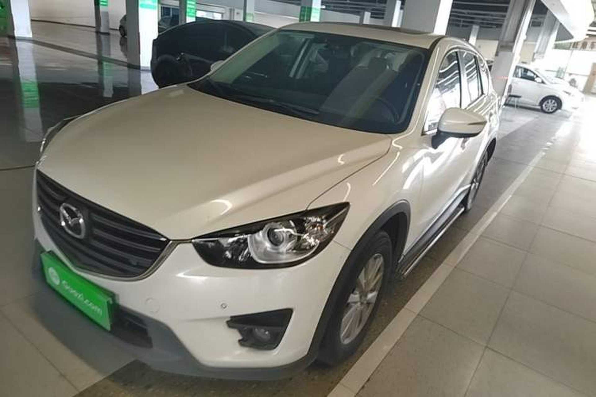 Used Mazda CX-5 2015 2.0L Automatic Two-Wheel Drive Urban Version Front Left 45 Deg
