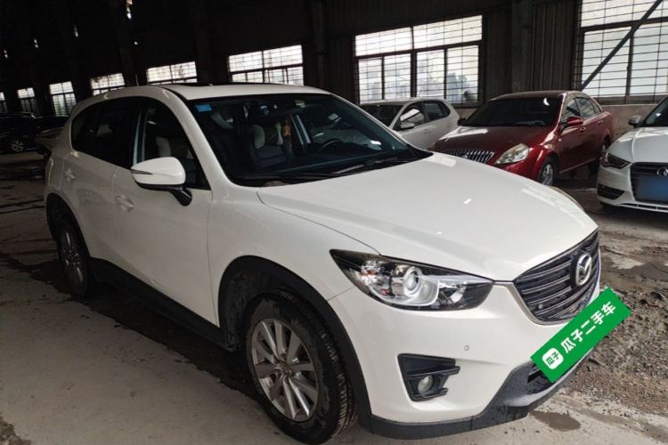 Used Mazda CX-5 2015 2.0L Automatic Two-Wheel Drive Urban Version Front Right 45 Deg
