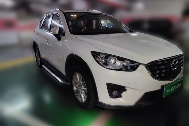 Used Mazda CX-5 2015 2.0L Automatic Two-Wheel Drive Urban Version Front Right 45 Deg