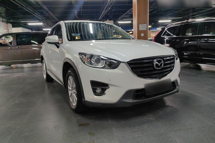 Used Mazda CX-5 2015 2.0L Automatic Two-Wheel Drive Urban Version Front Right 45 Deg