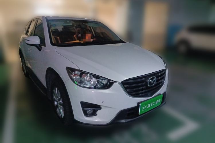 Used Mazda CX-5 2015 2.0L Automatic Two-Wheel Drive Urban Version Front Right 45 Deg