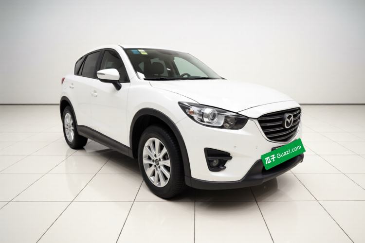 Used Mazda CX-5 2015 2.0L Automatic Two-Wheel Drive Urban Version Front Right 45 Deg