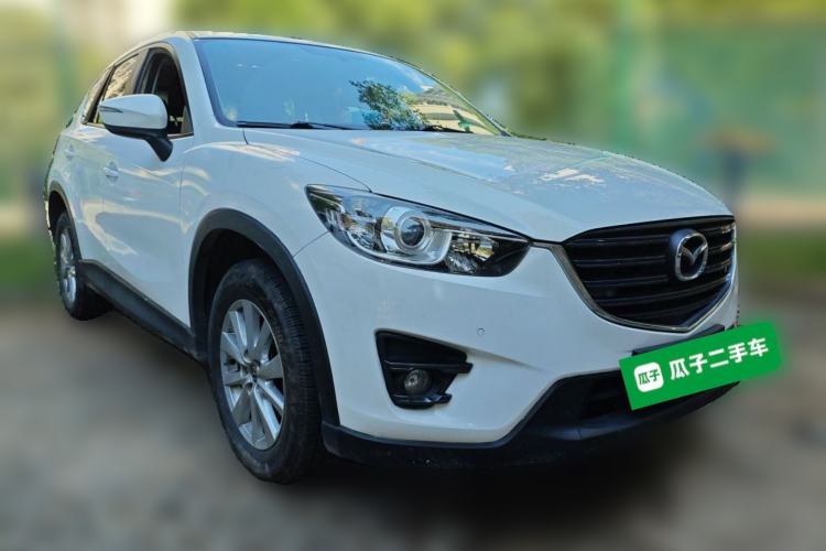 Used Mazda CX-5 2015 2.0L Automatic Two-Wheel Drive Urban Version Front Right 45 Deg