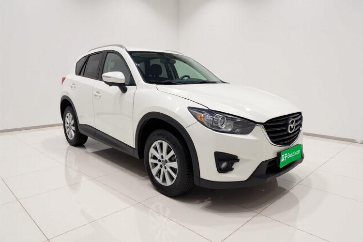 Used Mazda CX-5 2015 2.0L Automatic 2WD Comfort Edition Front Right 45 Deg