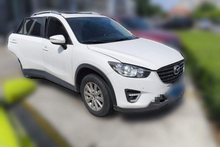 Used Mazda CX-5 2015 2.0L Automatic Two-Wheel Drive Urban Version Front Right 45 Deg