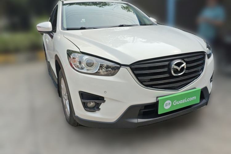 Used Mazda CX-5 2015 2.0L Automatic Two-Wheel Drive Urban Version Front Right 45 Deg