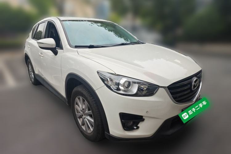 Used Mazda CX-5 2015 2.0L Automatic Two-Wheel Drive Urban Version Front Right 45 Deg