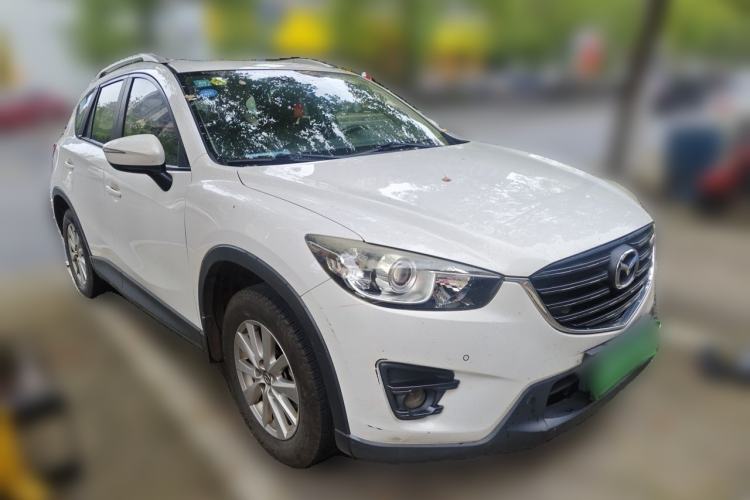 Used Mazda CX-5 2015 2.0L Automatic Two-Wheel Drive Urban Version Front Right 45 Deg