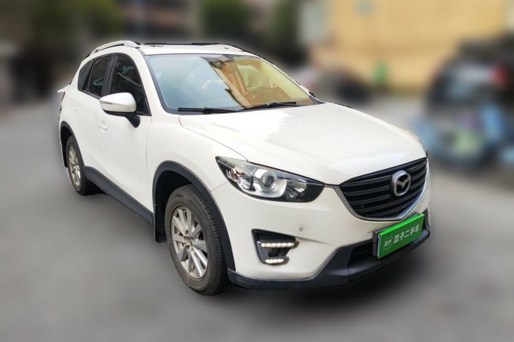 Used Mazda CX-5 2015 2.0L Automatic Two-Wheel Drive Urban Version Front Right 45 Deg