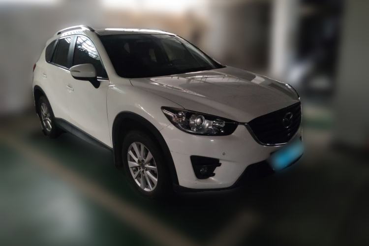 Used Mazda CX-5 2015 2.0L Automatic Two-Wheel Drive Urban Version Front Right 45 Deg