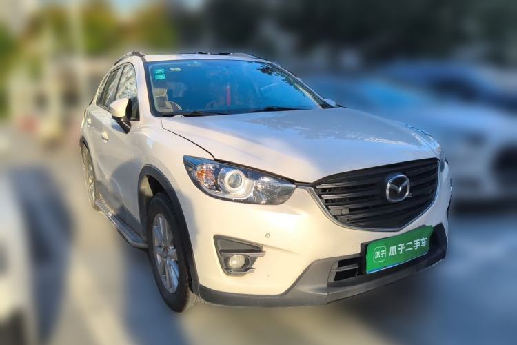 Used Mazda CX-5 2015 2.0L Automatic Two-Wheel Drive Urban Version Front Right 45 Deg