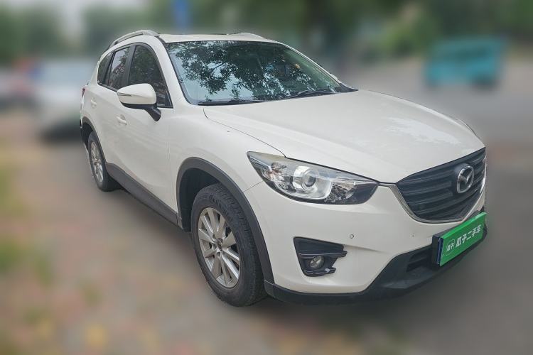 Used Mazda CX-5 2015 2.0L Automatic Two-Wheel Drive Urban Version Front Right 45 Deg