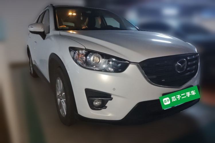 Used Mazda CX-5 2015 2.0L Automatic Two-Wheel Drive Urban Version Front Right 45 Deg