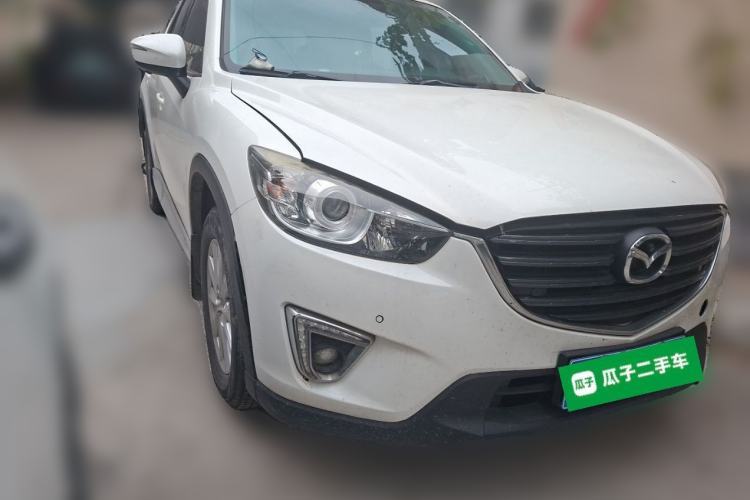 Used Mazda CX-5 2015 2.0L Automatic Two-Wheel Drive Urban Version Front Right 45 Deg