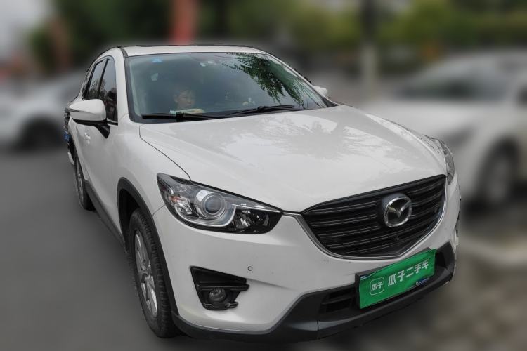 Used Mazda CX-5 2015 2.0L Automatic Two-Wheel Drive Urban Version Front Right 45 Deg